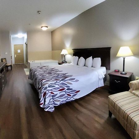 Red Roof Inn & Suites מידלנד מראה חיצוני תמונה